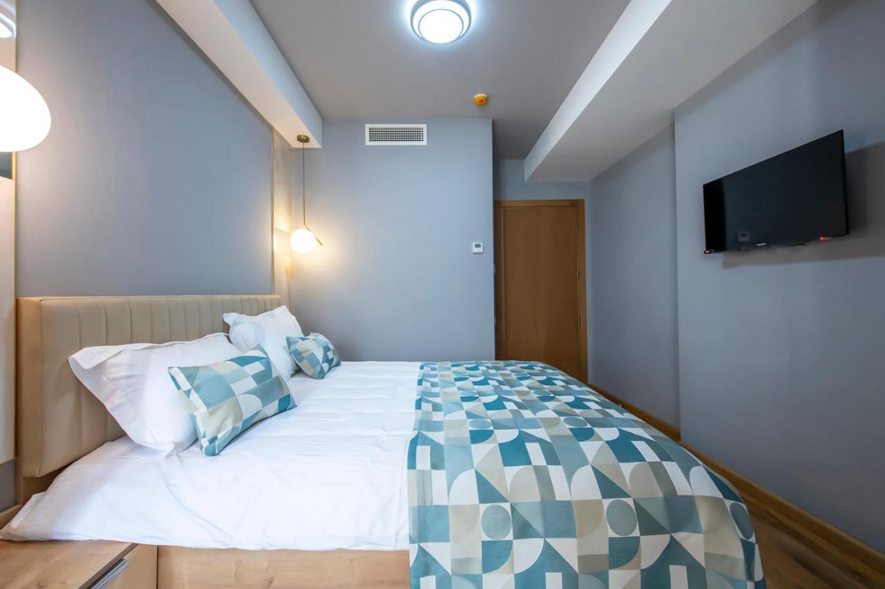 Hotel Embassy Тбилиси Экстерьер фото